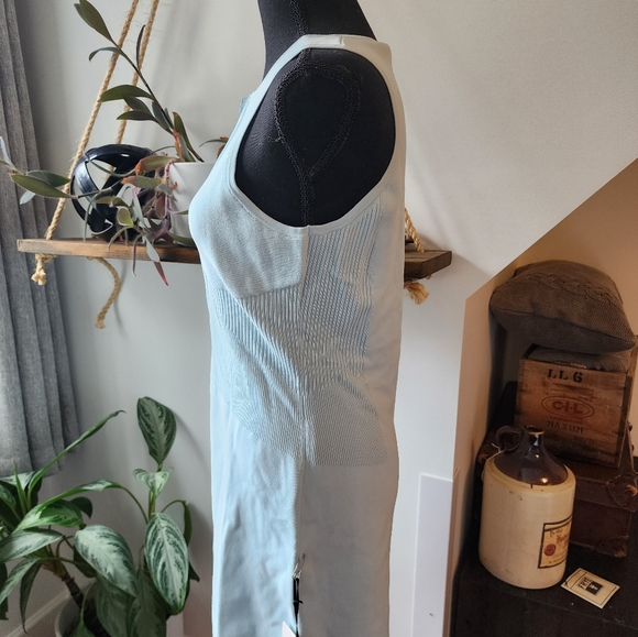 Lululemon Tight-fit knit bodysuit - Picture 8 of 9